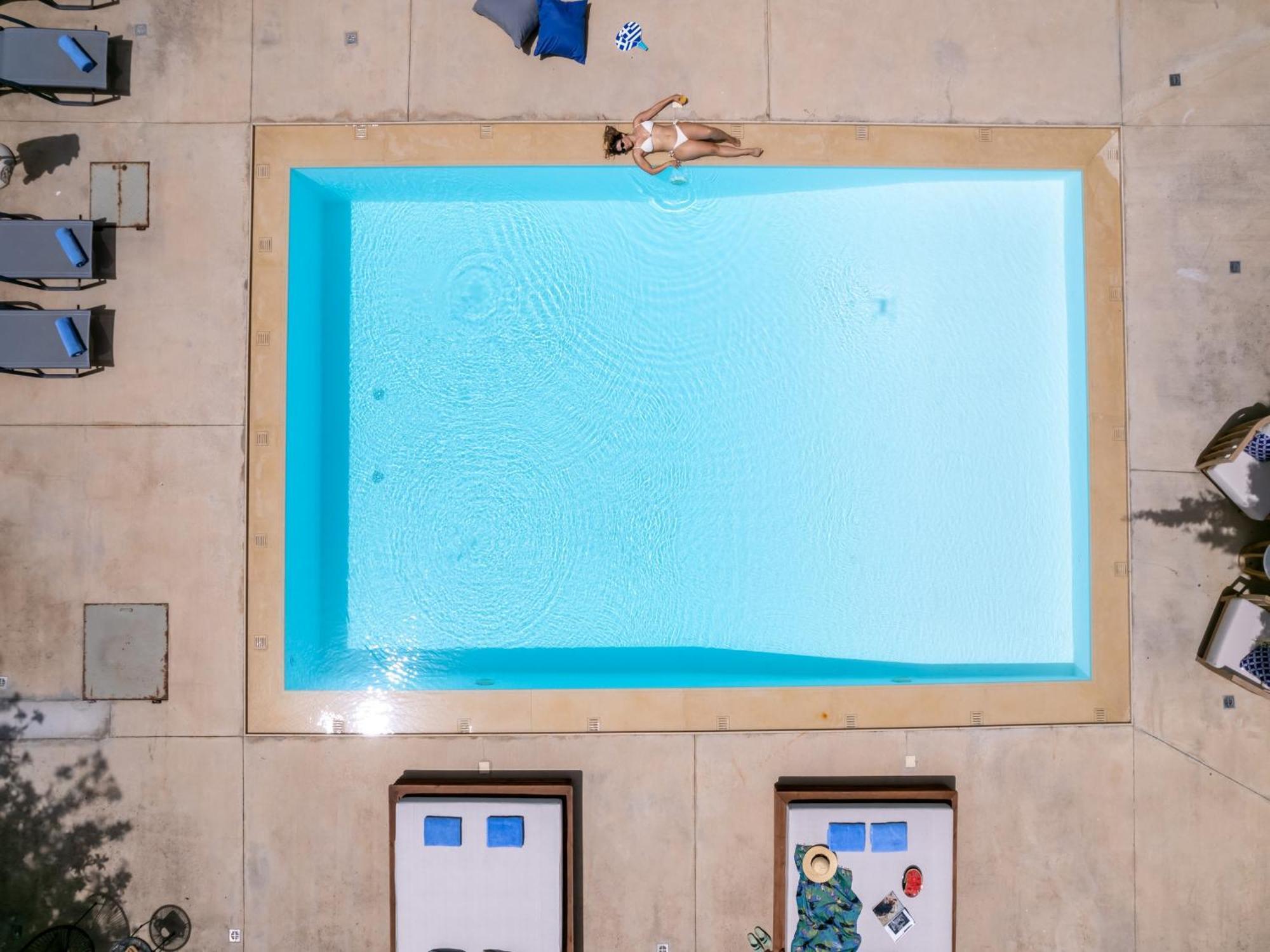 Villa Ellie - Heated Pool, Playground, Garden & Bbq! Vederoi エクステリア 写真