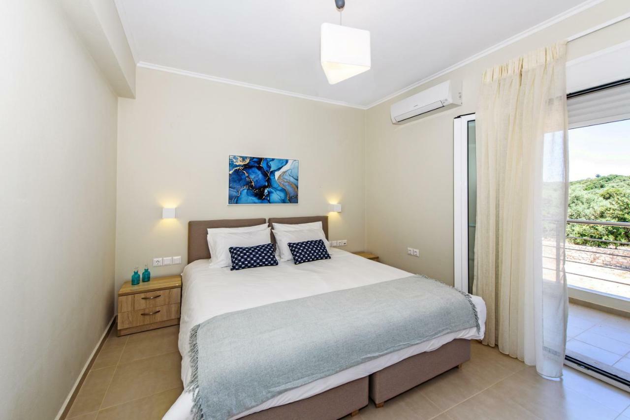 Villa Ellie - Heated Pool, Playground, Garden & Bbq! Vederoi エクステリア 写真