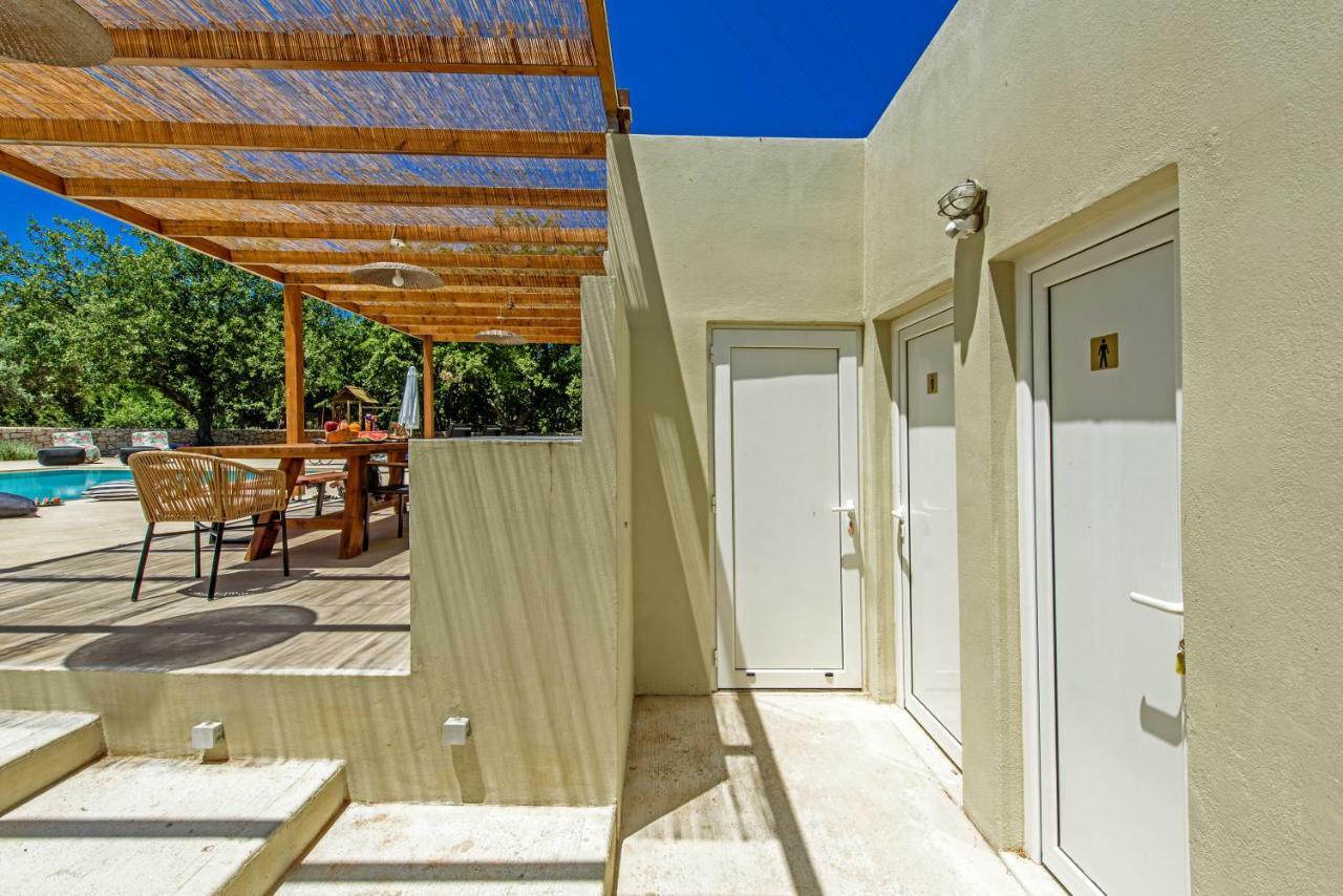 Villa Ellie - Heated Pool, Playground, Garden & Bbq! Vederoi エクステリア 写真